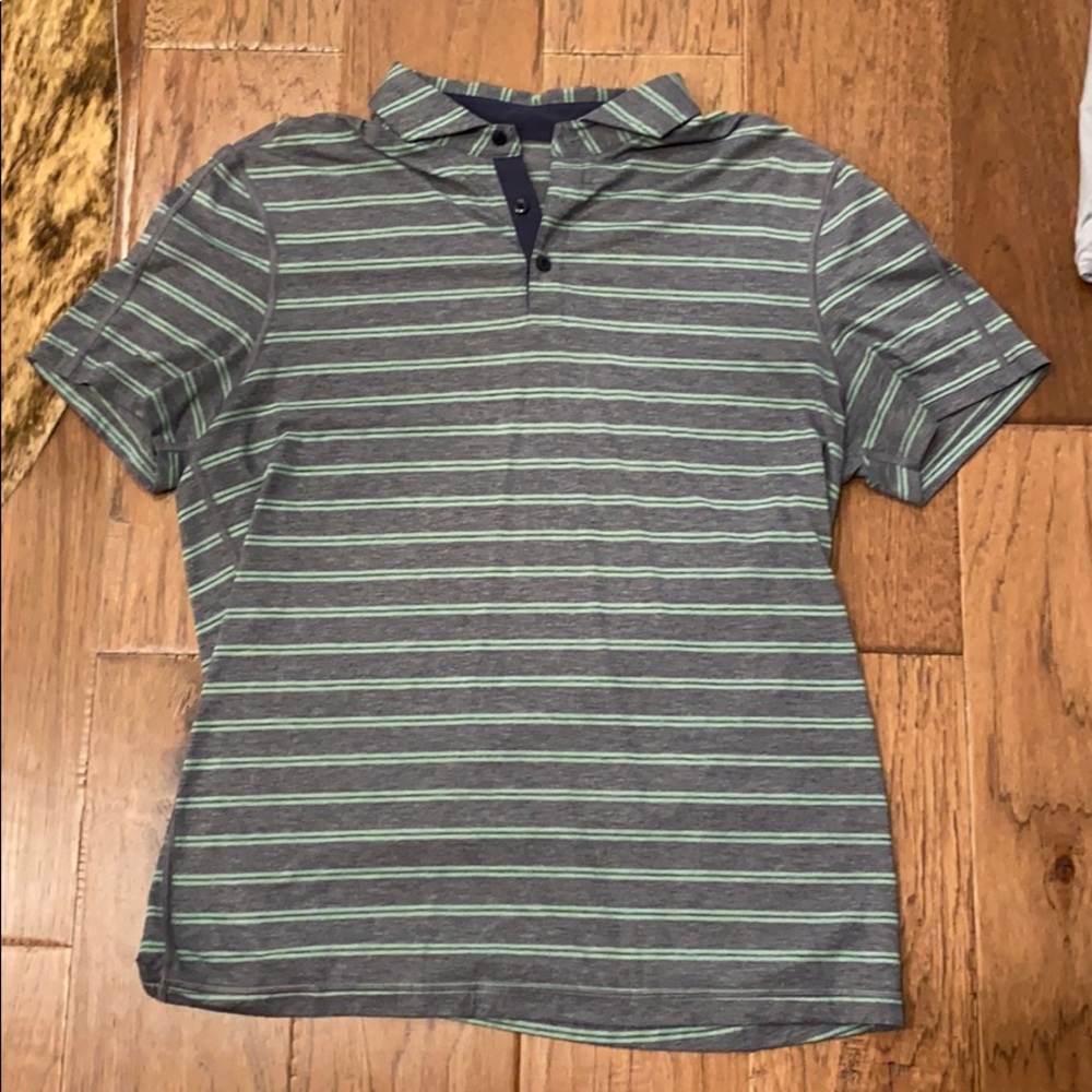 Lulu polo. Size XL. Green gray striped